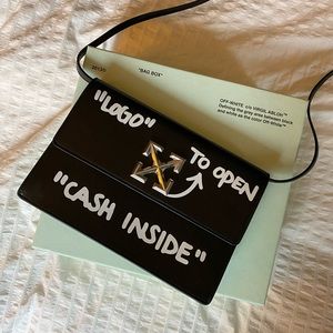 Off-White c/o Virgil Abloh “CASH INSIDE” Bag